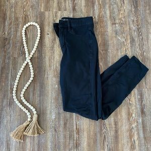 Hi-Rise Black Jegging